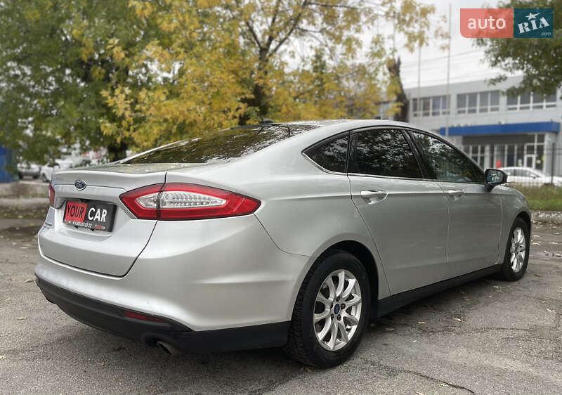 Седан Ford Fusion 2016 в Киеве фото 22 Седан Ford Fusion 2016 в Киеве