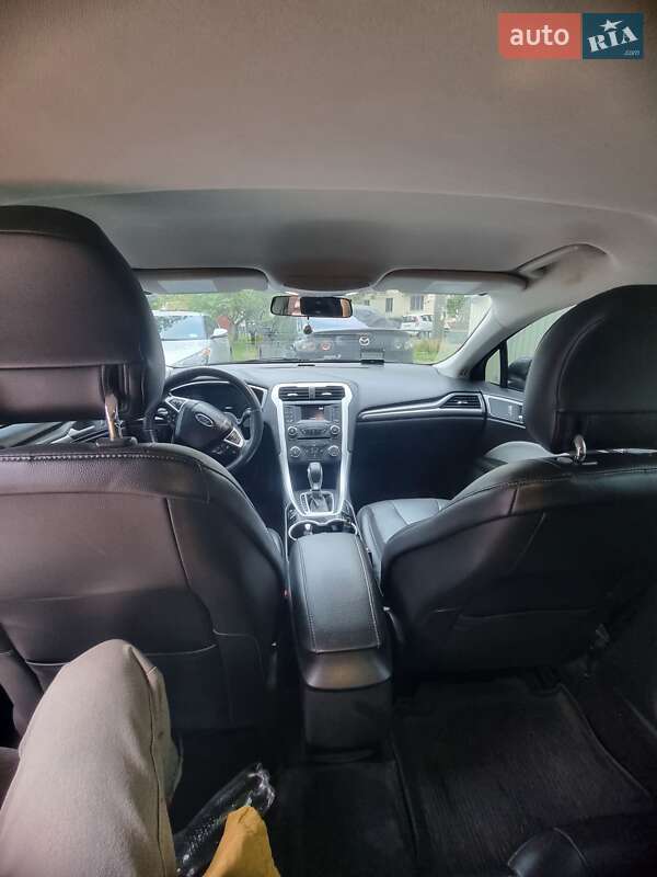 Седан Ford Fusion 2016 в Одессе