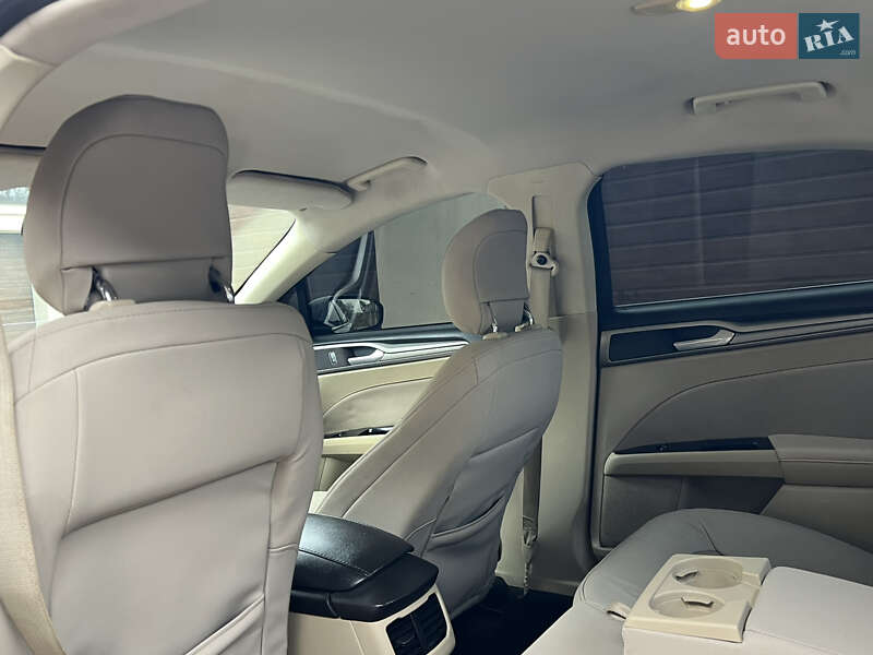 Седан Ford Fusion 2014 в Вінниці