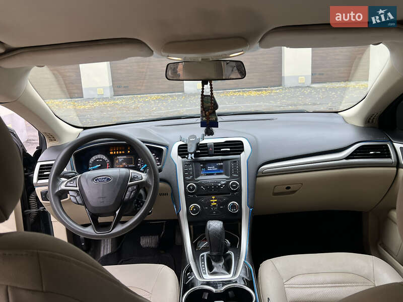 Седан Ford Fusion 2014 в Вінниці