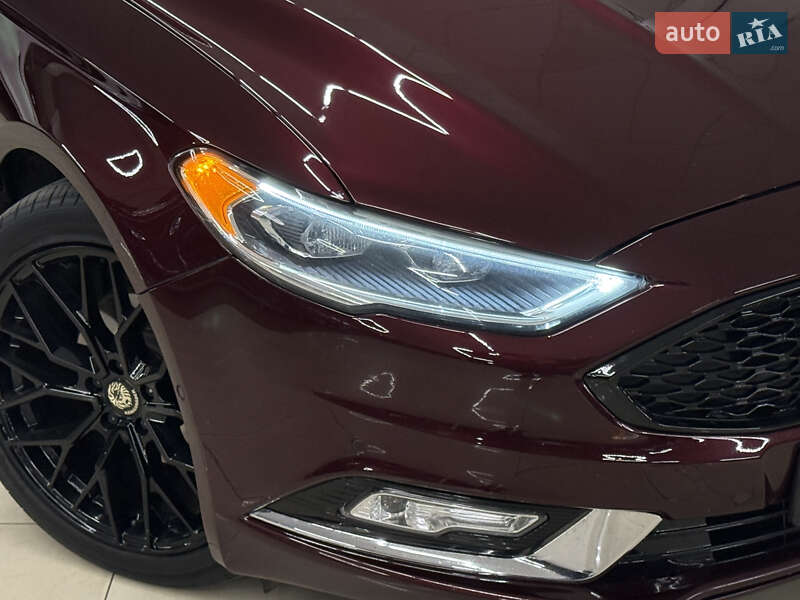 Седан Ford Fusion 2016 в Миколаєві