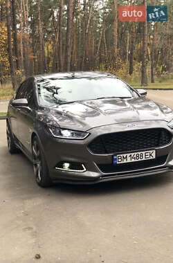 Седан Ford Fusion 2013 в  фото 5 Седан Ford Fusion 2013 в