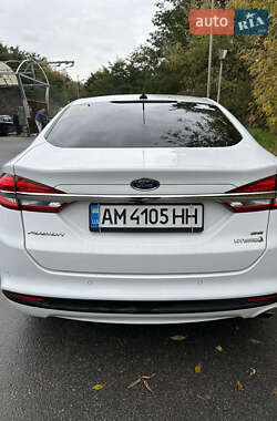 Седан Ford Fusion 2017 в 