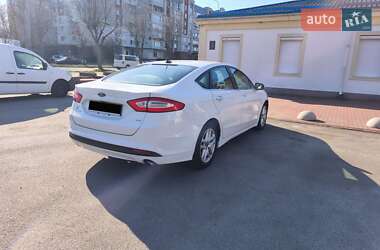 Седан Ford Fusion 2014 в  фото 6 Седан Ford Fusion 2014 в
