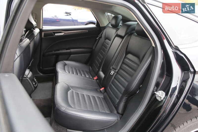 Седан Ford Fusion 2016 в Киеве