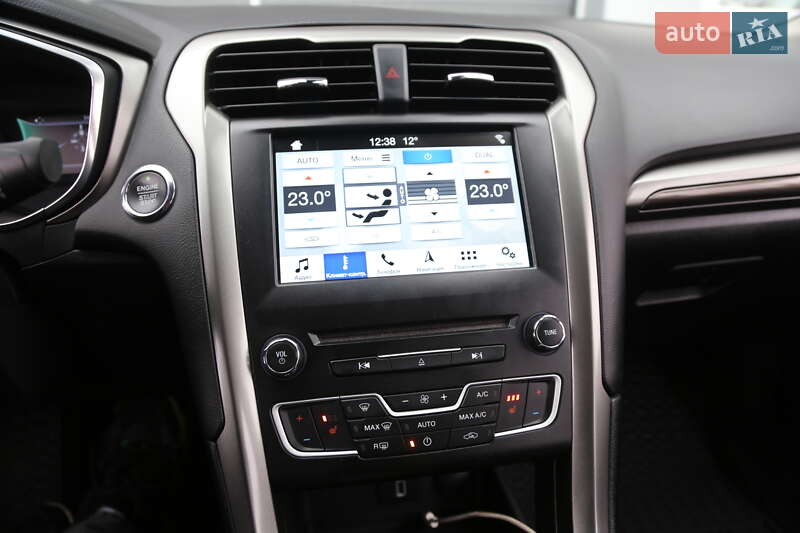 Седан Ford Fusion 2016 в Киеве