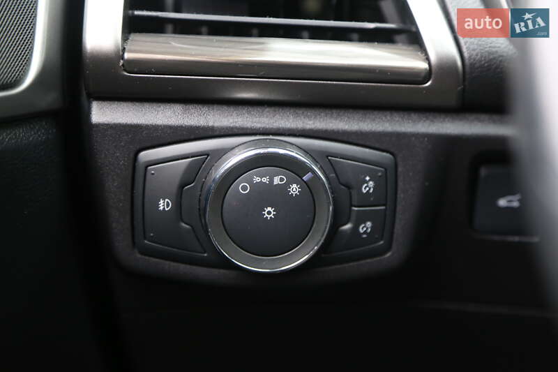 Седан Ford Fusion 2016 в Киеве