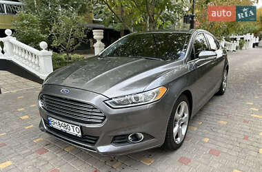 Седан Ford Fusion 2013 в Одесі