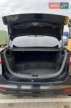 Седан Ford Fusion 2014 в 