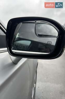 Седан Ford Fusion 2013 в 