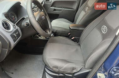 Хетчбек Ford Fusion 2011 в 
