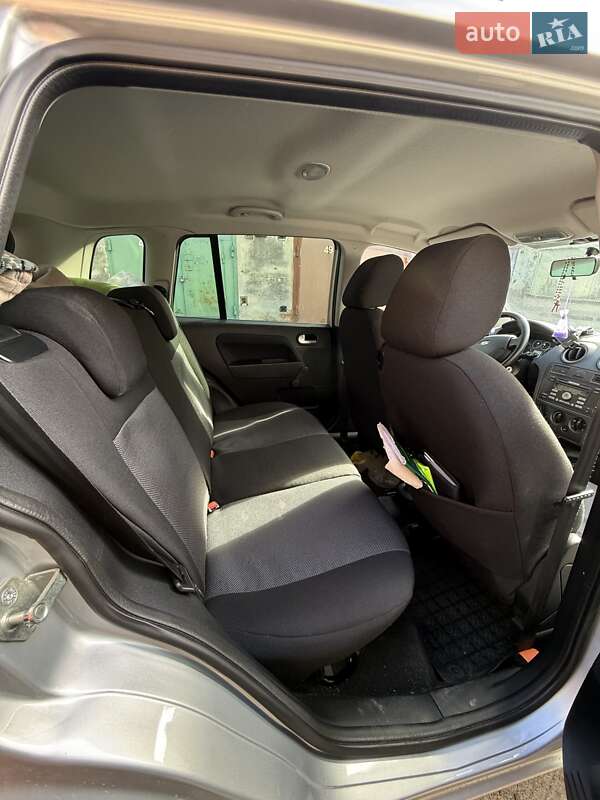 Хэтчбек Ford Fusion 2010 в Львове фото 7 Хэтчбек Ford Fusion 2010 в Львове
