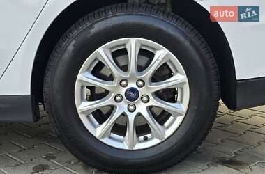 Седан Ford Fusion 2015 в  фото 14 Седан Ford Fusion 2015 в