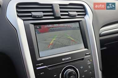 Седан Ford Fusion 2015 в  фото 28 Седан Ford Fusion 2015 в