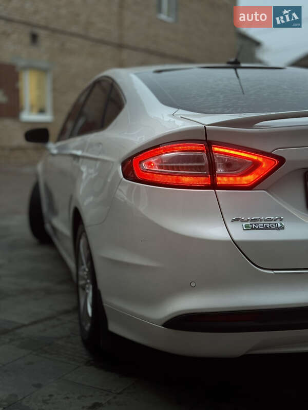 Седан Ford Fusion 2015 в Белой Церкви фото 9 Седан Ford Fusion 2015 в Белой Церкви
