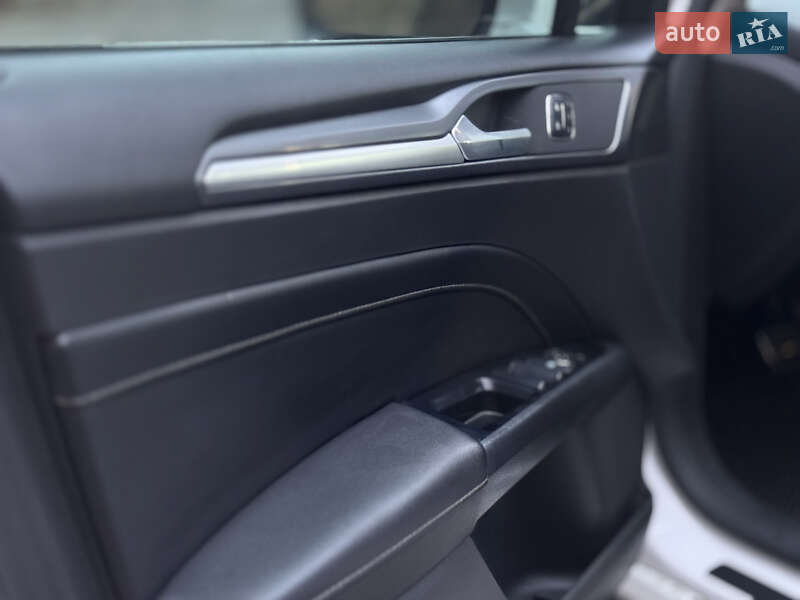 Седан Ford Fusion 2015 в Белой Церкви фото 18 Седан Ford Fusion 2015 в Белой Церкви