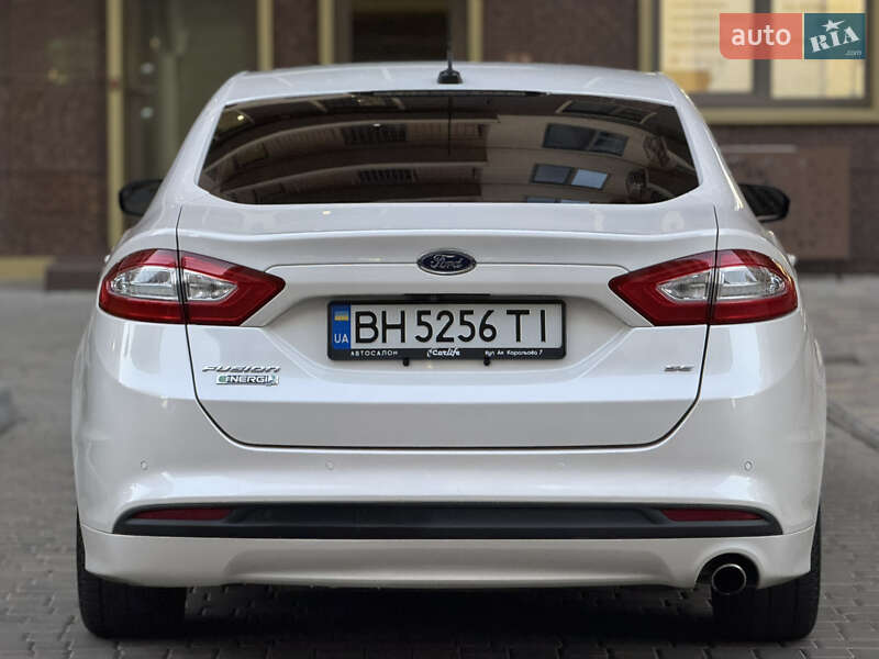 Седан Ford Fusion 2013 в Одессе