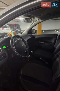 Хэтчбек Ford Fusion 2011 в Харькове