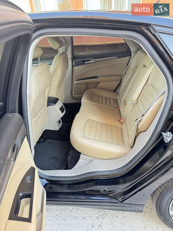 Седан Ford Fusion 2016 в Хмельницком