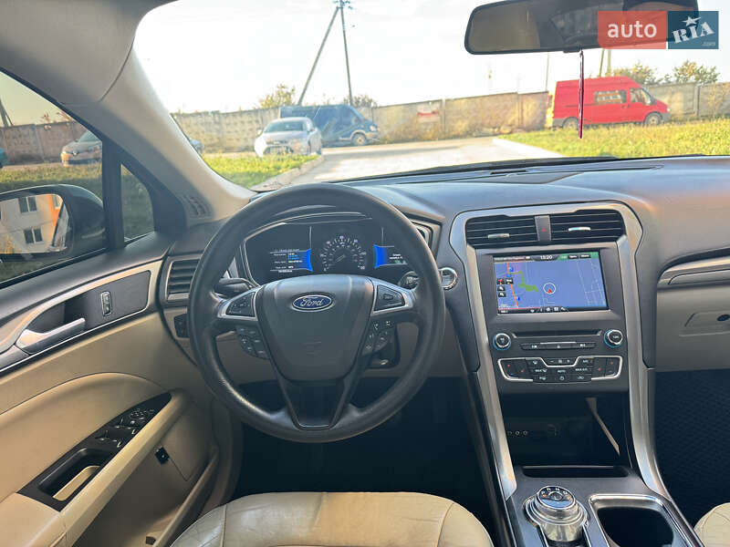 Седан Ford Fusion 2016 в Хмельницком