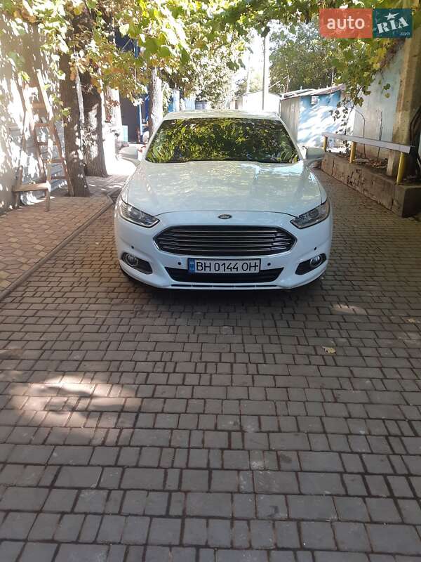 Седан Ford Fusion 2015 в Одессе фото 2 Седан Ford Fusion 2015 в Одессе