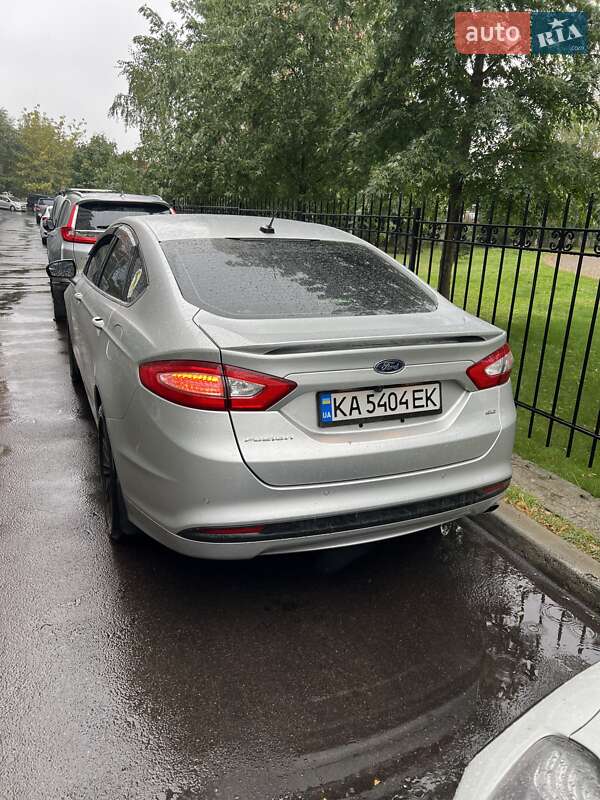 Седан Ford Fusion 2014 в Киеве фото 5 Седан Ford Fusion 2014 в Киеве
