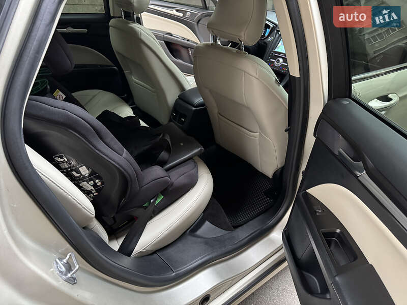 Седан Ford Fusion 2018 в Києві