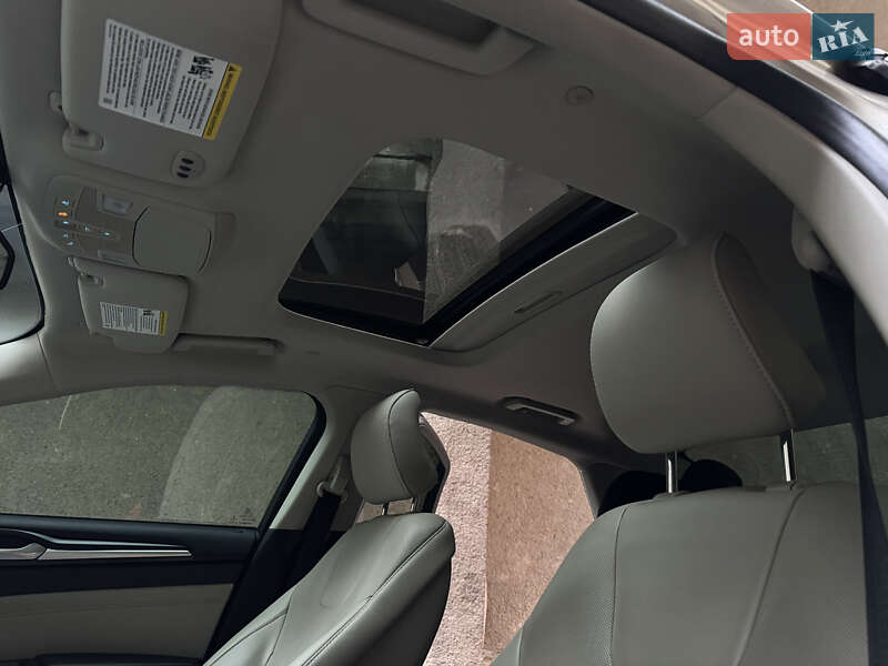 Седан Ford Fusion 2018 в Києві