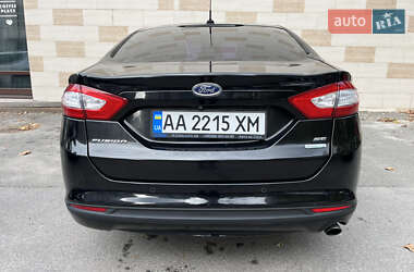 Седан Ford Fusion 2015 в  фото 7 Седан Ford Fusion 2015 в