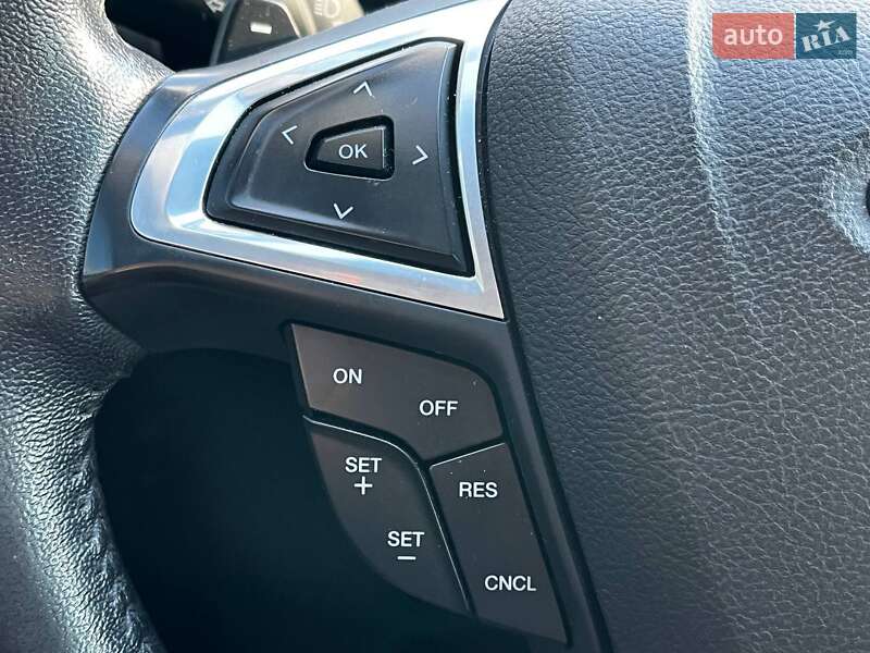 Седан Ford Fusion 2016 в Киеве