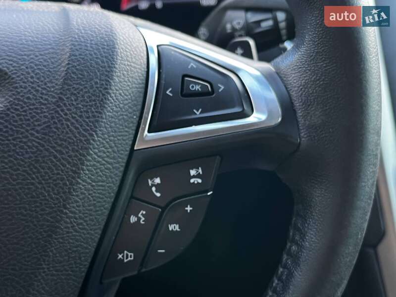 Седан Ford Fusion 2016 в Киеве