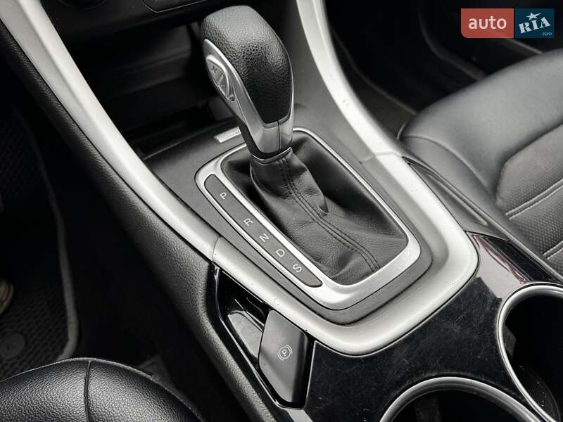 Седан Ford Fusion 2013 в Києві фото 23 Седан Ford Fusion 2013 в Києві