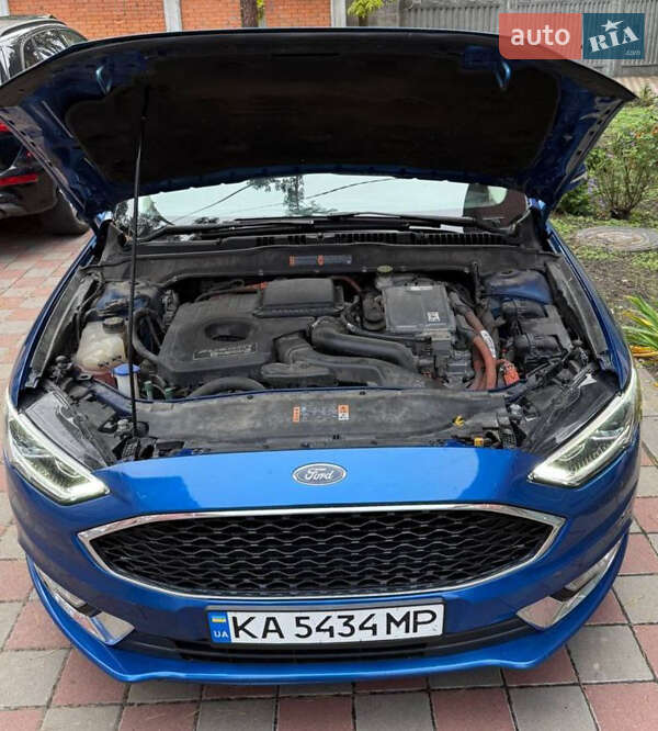 Седан Ford Fusion 2016 в Киеве