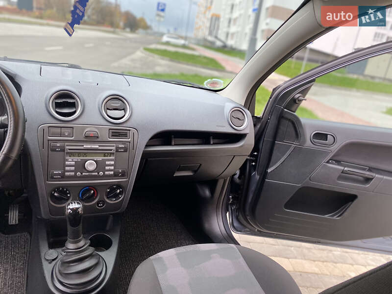 Хэтчбек Ford Fusion 2007 в Виннице фото 41 Хэтчбек Ford Fusion 2007 в Виннице