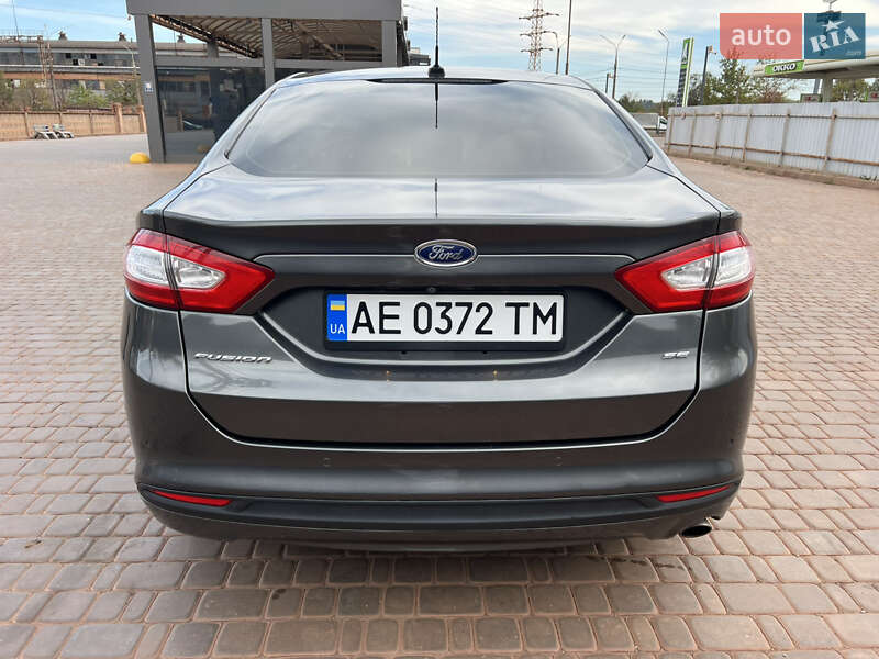 Седан Ford Fusion 2016 в Кривом Роге