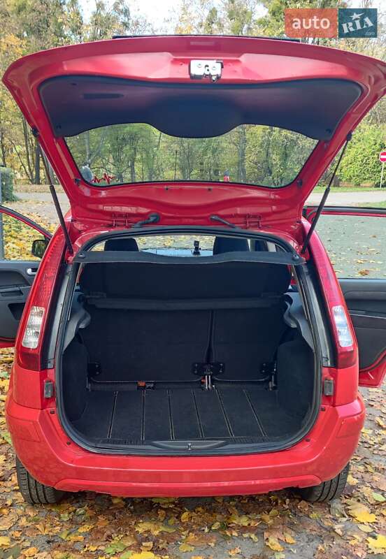 Хетчбек Ford Fusion 2011 в Львові