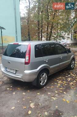 Хэтчбек Ford Fusion 2010 в Киеве