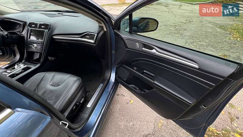 Седан Ford Fusion 2019 в Запорожье