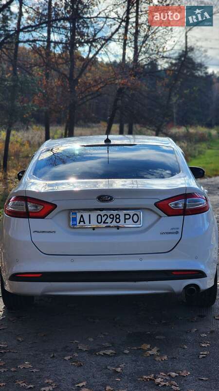 Седан Ford Fusion 2014 в Киеве фото 8 Седан Ford Fusion 2014 в Киеве