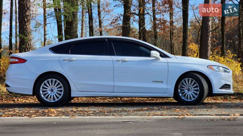 Седан Ford Fusion 2014 в Киеве фото 11 Седан Ford Fusion 2014 в Киеве