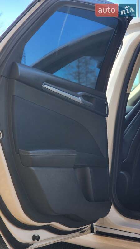 Седан Ford Fusion 2014 в Киеве фото 20 Седан Ford Fusion 2014 в Киеве