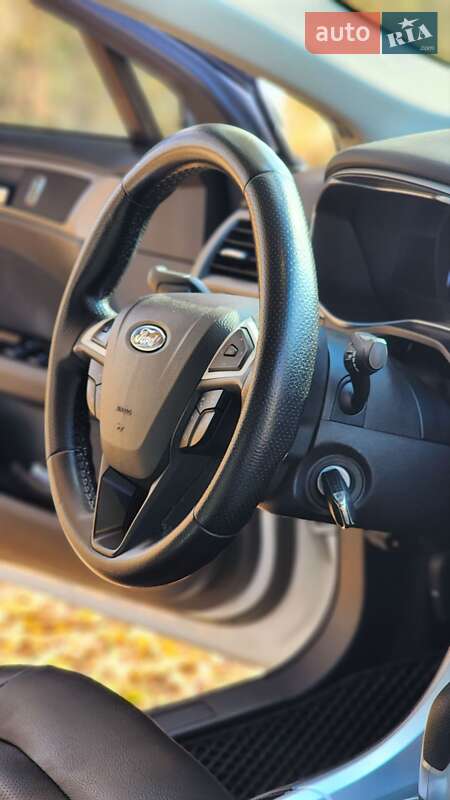 Седан Ford Fusion 2014 в Киеве фото 30 Седан Ford Fusion 2014 в Киеве