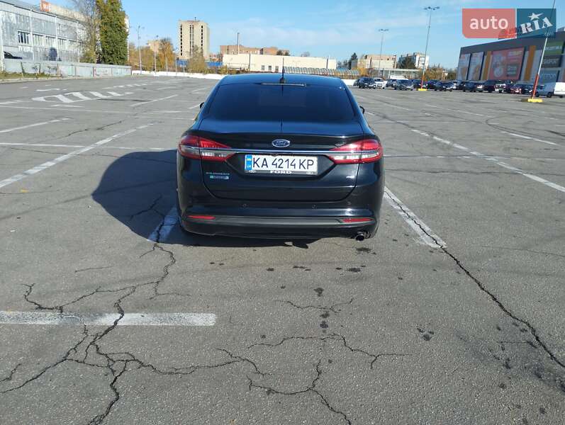Седан Ford Fusion 2017 в Полтаві