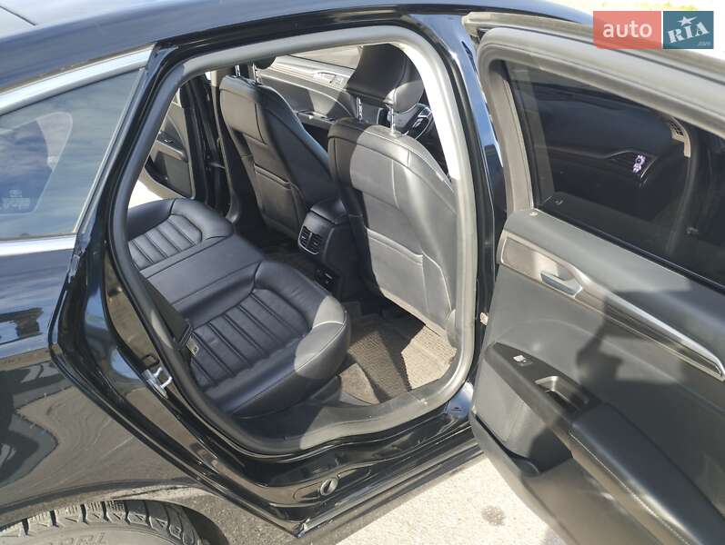 Седан Ford Fusion 2017 в Полтаві