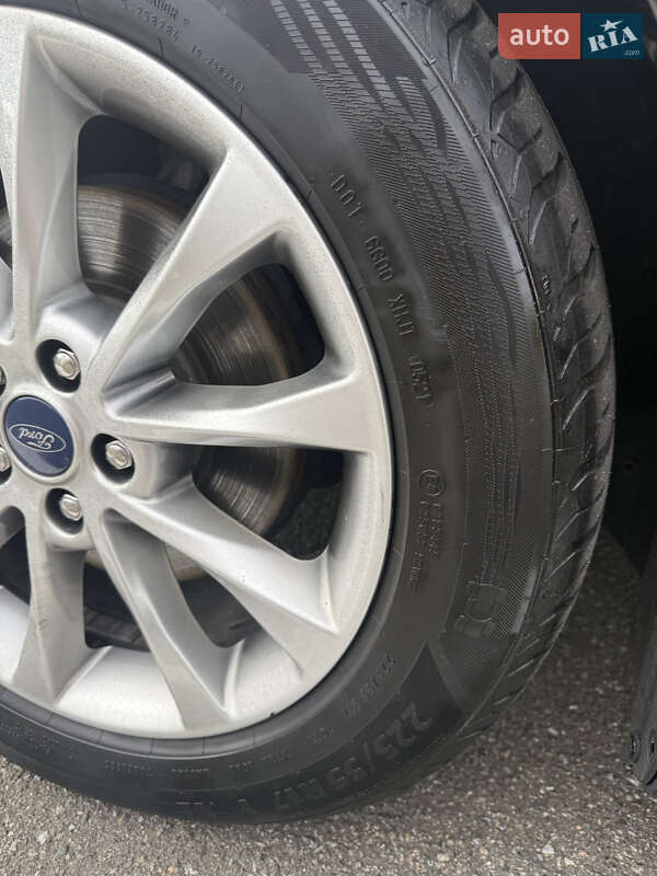 Седан Ford Fusion 2016 в Києві фото 10 Седан Ford Fusion 2016 в Києві