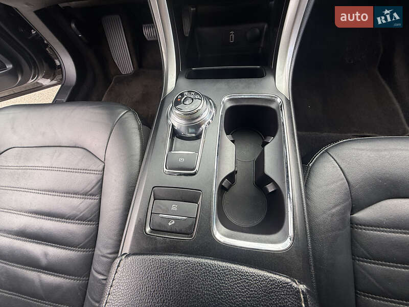 Седан Ford Fusion 2016 в Києві фото 17 Седан Ford Fusion 2016 в Києві