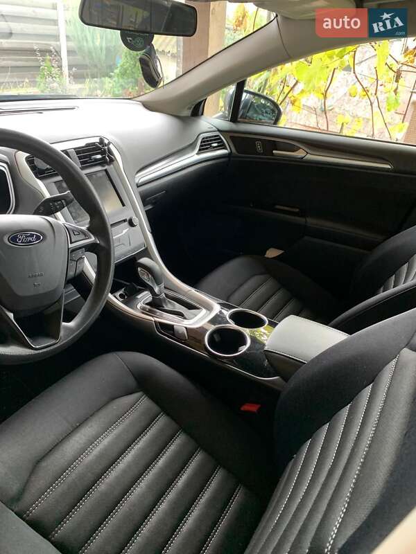 Седан Ford Fusion 2013 в Киеве