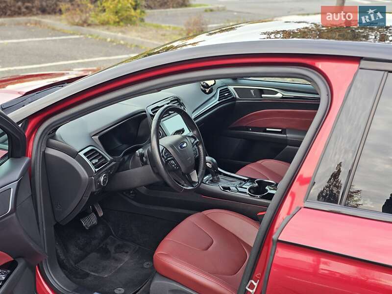 Седан Ford Fusion 2015 в Києві