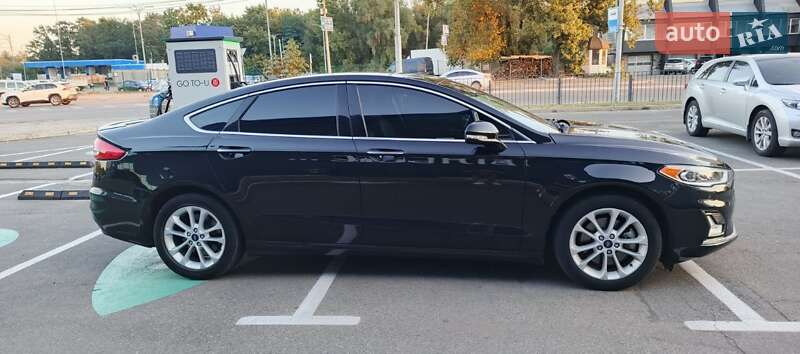 Седан Ford Fusion 2020 в Києві фото 9 Седан Ford Fusion 2020 в Києві