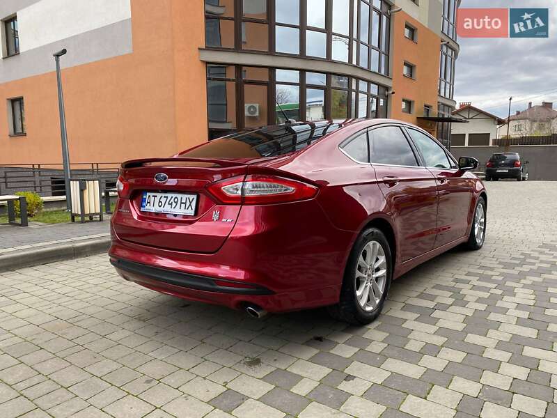 Седан Ford Fusion 2015 в Ивано-Франковске